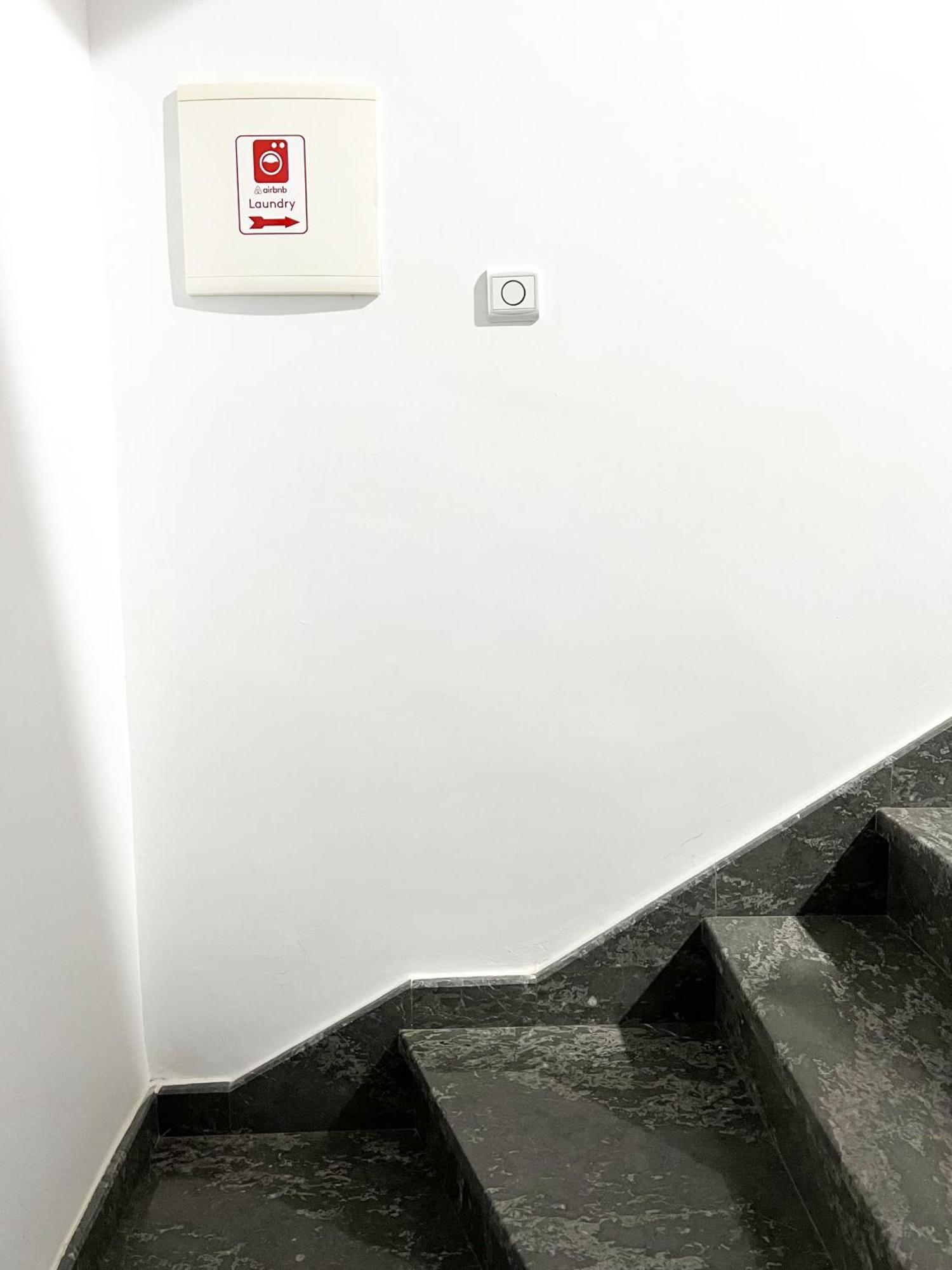 Mira Appartement -Lovely, Tidy & Close To Beaches And City Center Al Hoceïma Eksteriør bilde